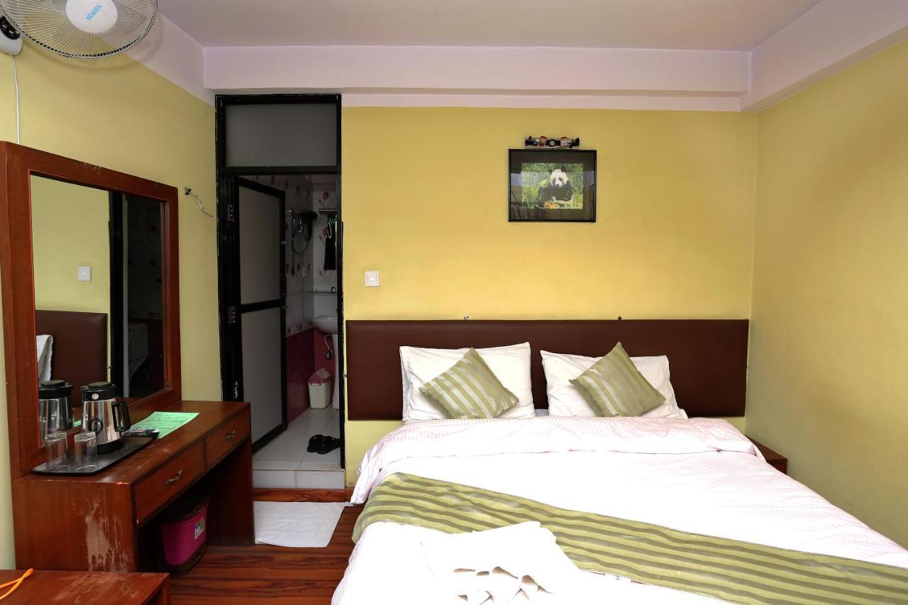 New Hotel Panda Katmandu Zewnętrze zdjęcie