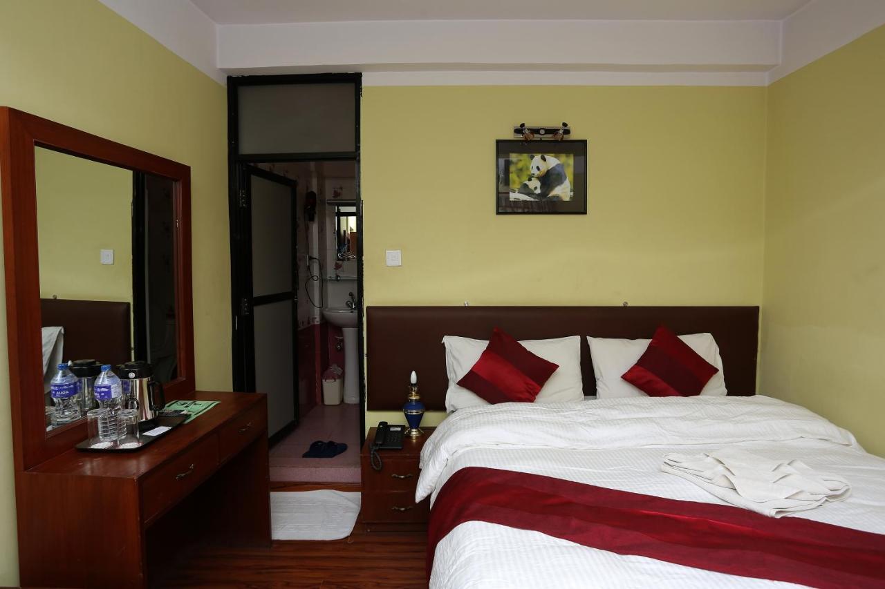 New Hotel Panda Katmandu Zewnętrze zdjęcie