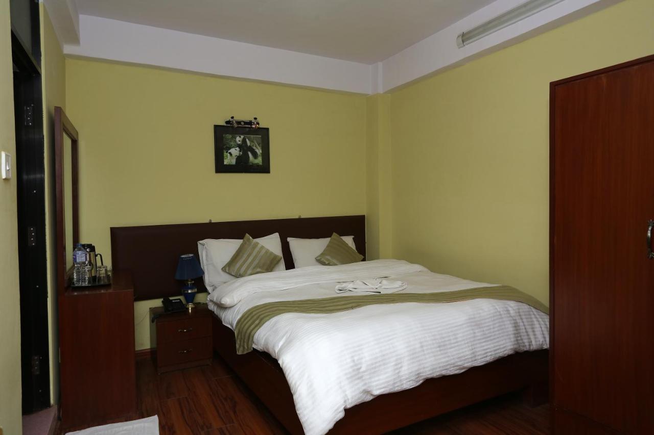 New Hotel Panda Katmandu Zewnętrze zdjęcie