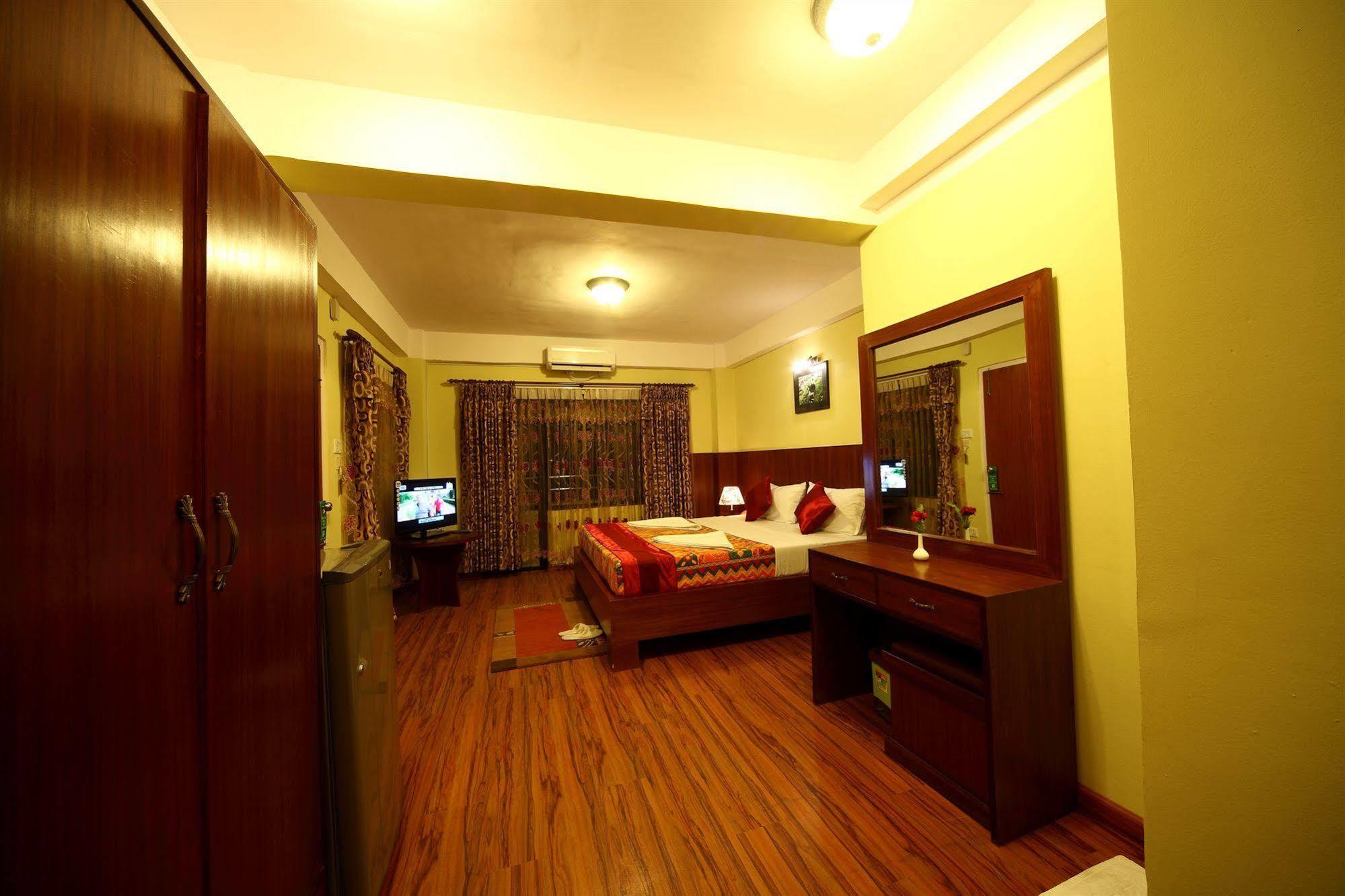 New Hotel Panda Katmandu Zewnętrze zdjęcie
